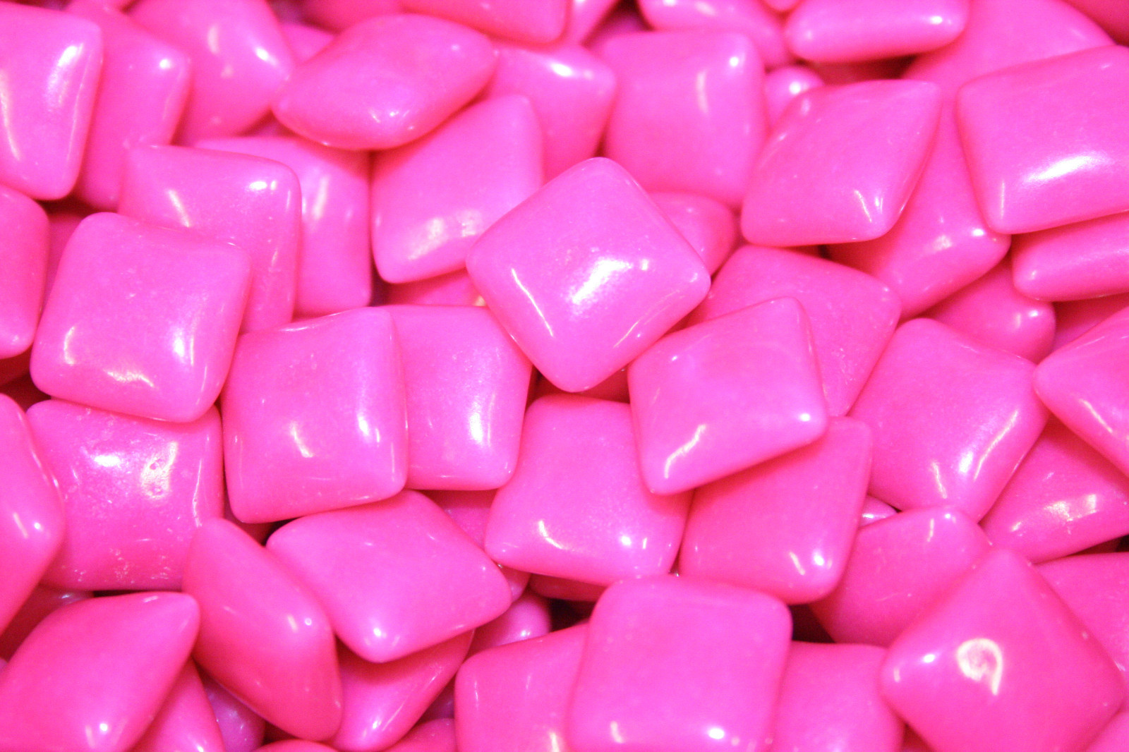 CHICLETS PINK CHEWING GUM 2000 COUNT, 5LBS