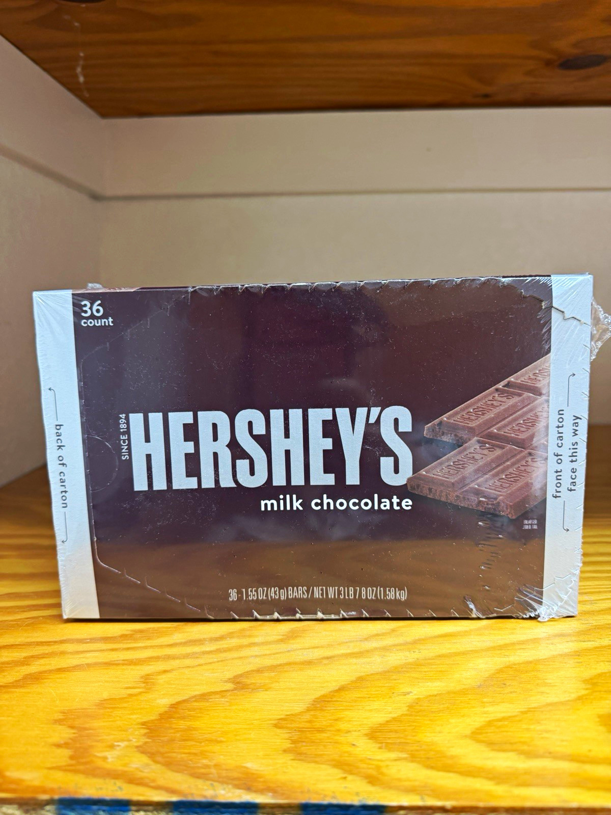 Hershey’s Milk Chocolate Bars, 36 Count Box, 1.58kg (43g Each Bar)