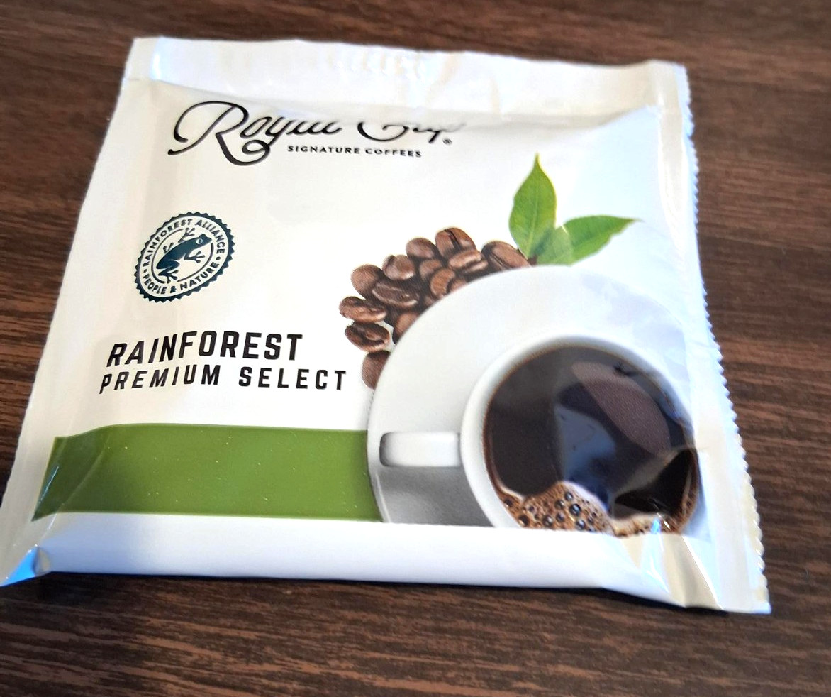 (25 UNITS) 1-CUP HOTEL IN ROOM REGULAR COFFEE 0.75 oz PER PACK ROYAL PREMIUM