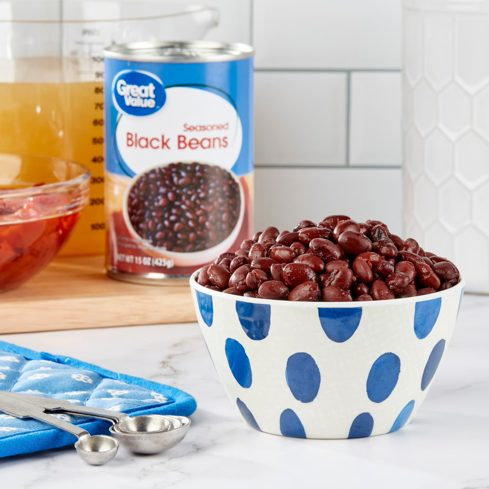 (12 pack) Great Value Seasoned Black Beans, 15 oz Can
