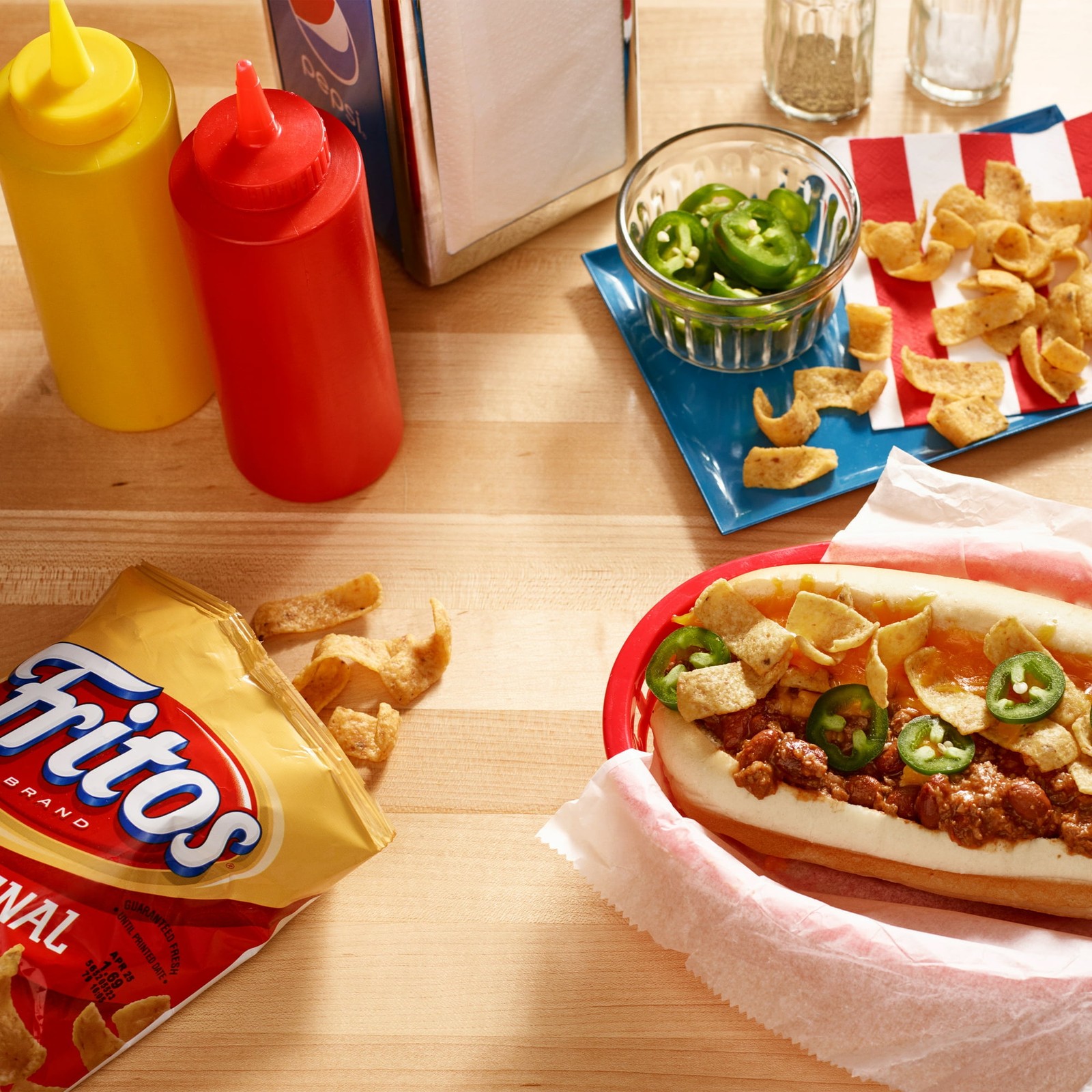 Fritos Scoops! Corn Snacks, Party Size, 15.5 Ounce Bag Single Bag Fast Shipping.