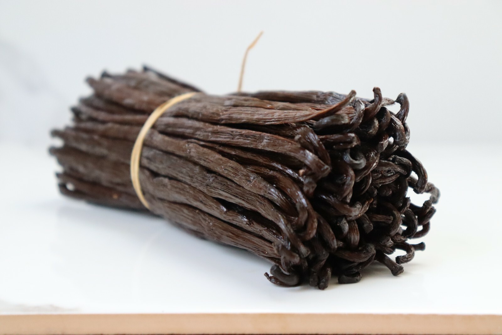 10 Fresh Madagascar Organic Grade A Bourbon Vanilla Beans [Whole]