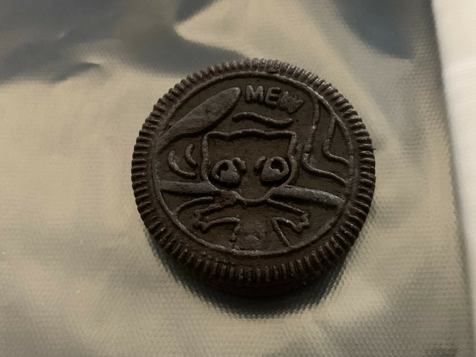 Rare Mew Oreo (Freshly Pulled and Bagged)