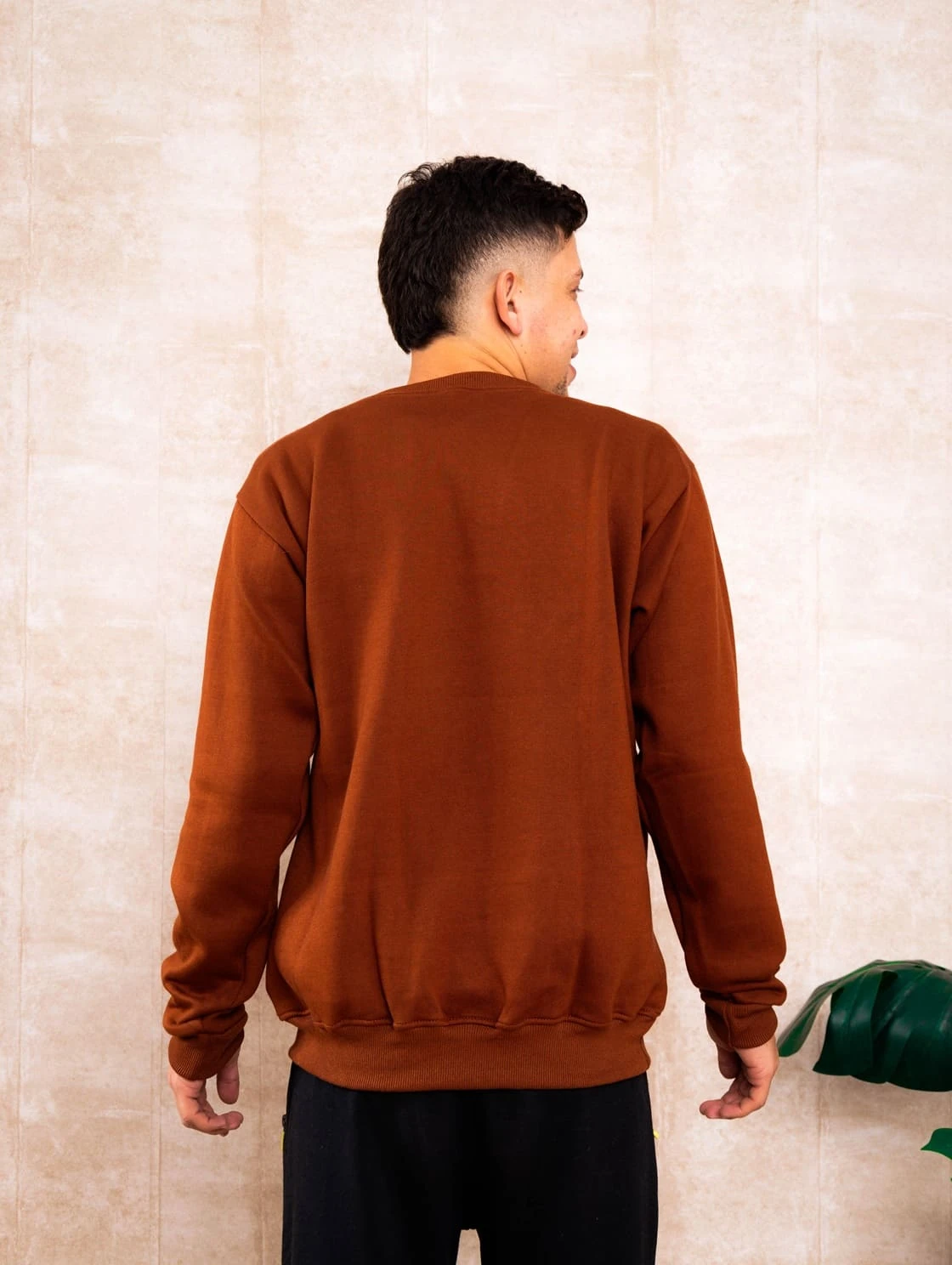 Polera Cuello Redondo Marrón - Imagen 3